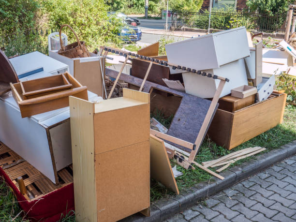 Best Estate Cleanout  in Patchogue, NY